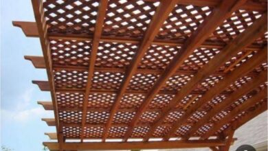 برجولات خشبيه بسقف مربعات شطرنج